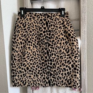 Vintage leopard print skirt!